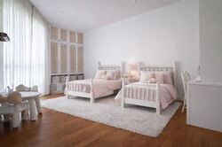 Highland Close (D19), Terrace #580803051